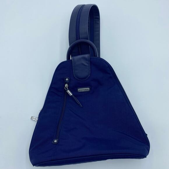 Baggallini Blue Nylon Backpack Purse Bag With Adjustable Strap w/ Front Pocket - Picture 1 of 5